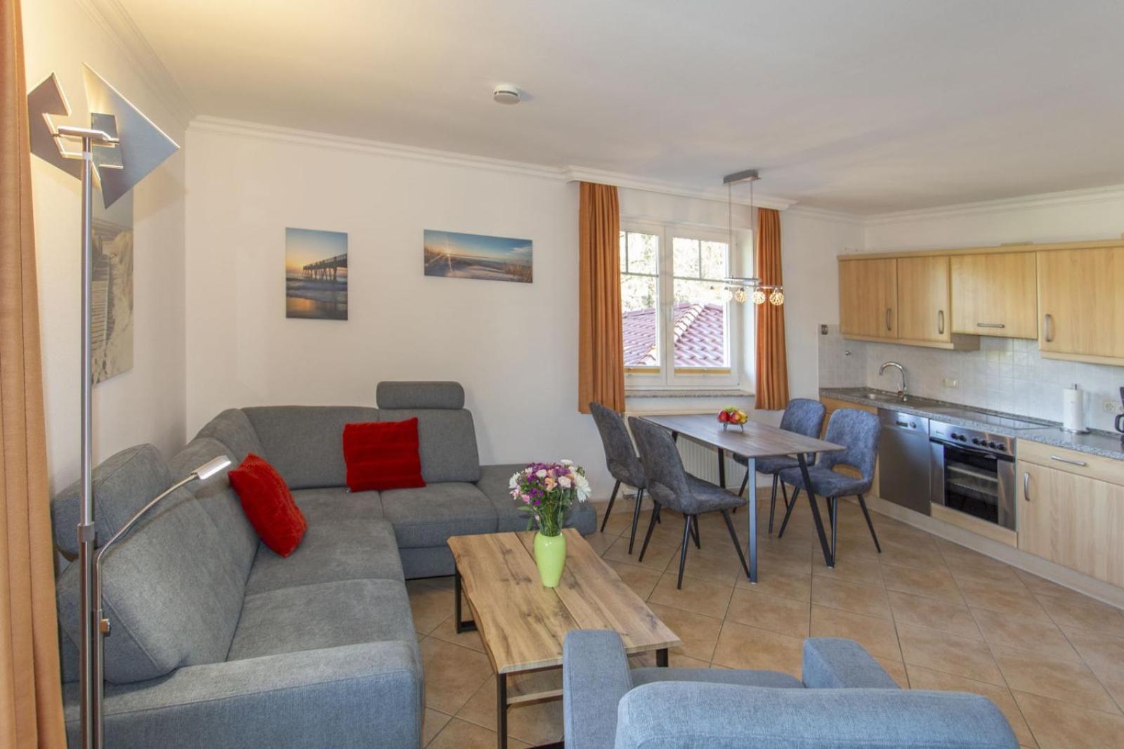 Ferienhaus Zum Suedstrand Зеллин Экстерьер фото