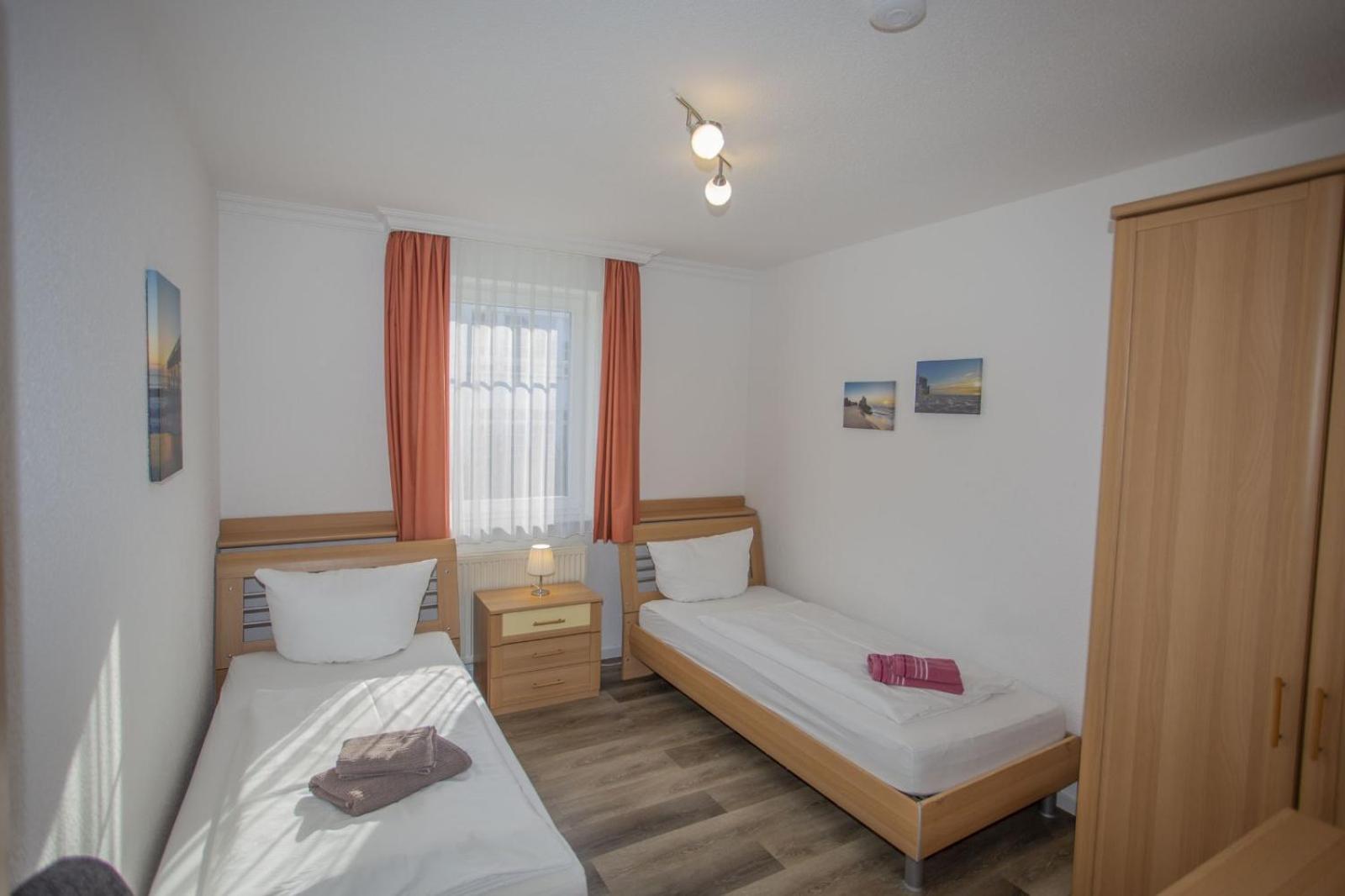 Ferienhaus Zum Suedstrand Зеллин Экстерьер фото